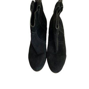 Black Suede Ankle Boots Sam edelmon size 8.5 With Zipper Closure & Chunky Heel